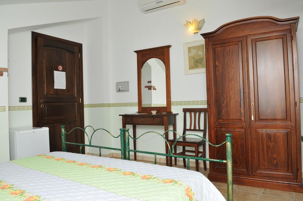 B&B L'Eucalipto Paola Rom bilde
